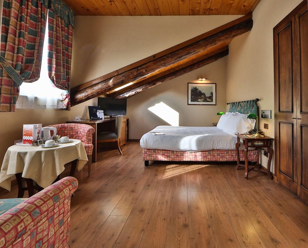 Western Piemontese 3* Torino